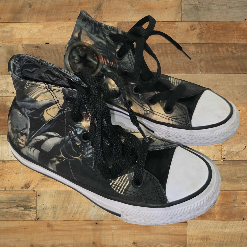 Converse All Star Kids Youth 11‎ Batman Dark Knight DC Comics High Top Sneakers